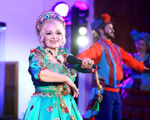 Дизель Арена зазвучит народными мотивами